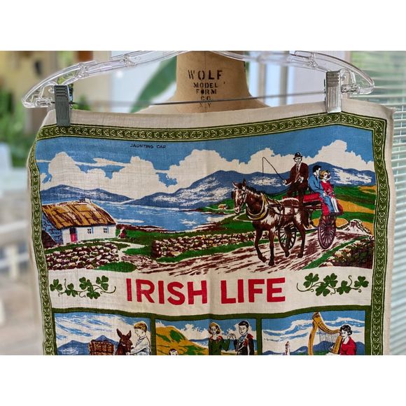 NWOT VTG IRISH LIFE 100% Linen Tea Towel Made in Ireland Souvenir 29" H x 20" W - Picture 2 of 6